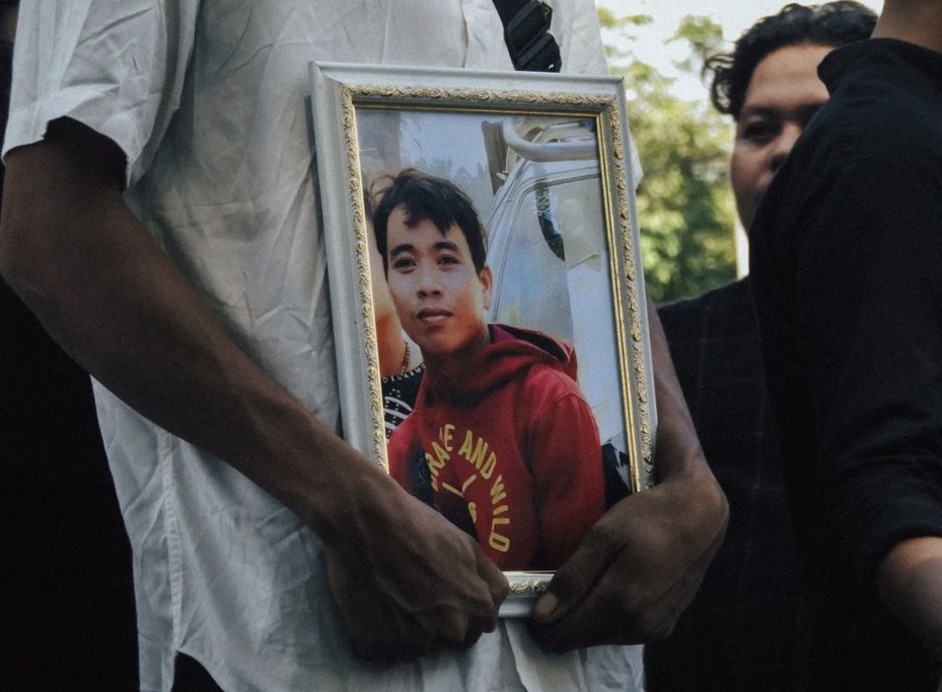 Duka keluarga korban